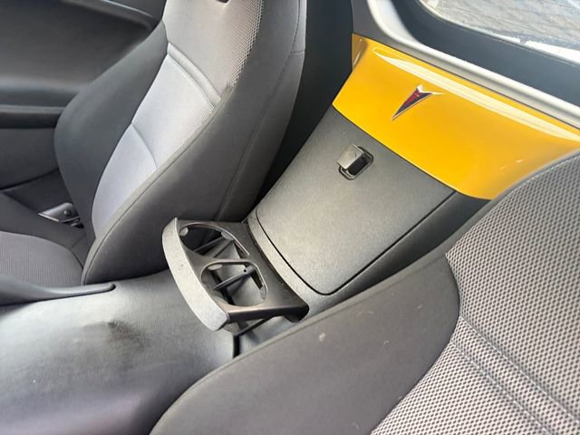 Used 2008 Pontiac Solstice Convertible w/ Preferred Package image 25