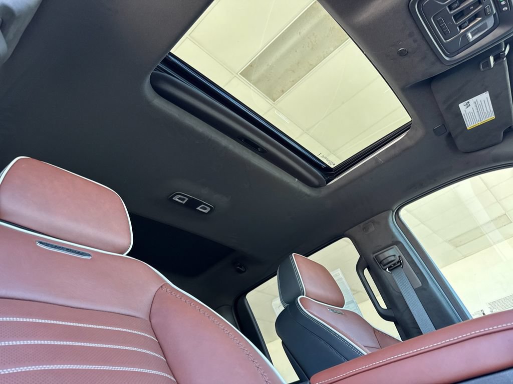 New 2026 GMC Sierra 2500 Denali Ultimate AWD/4WD image 15