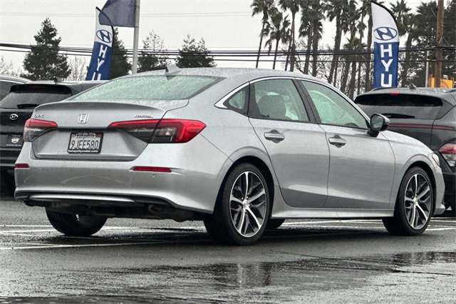 Used 2024 Honda Civic Touring image 5