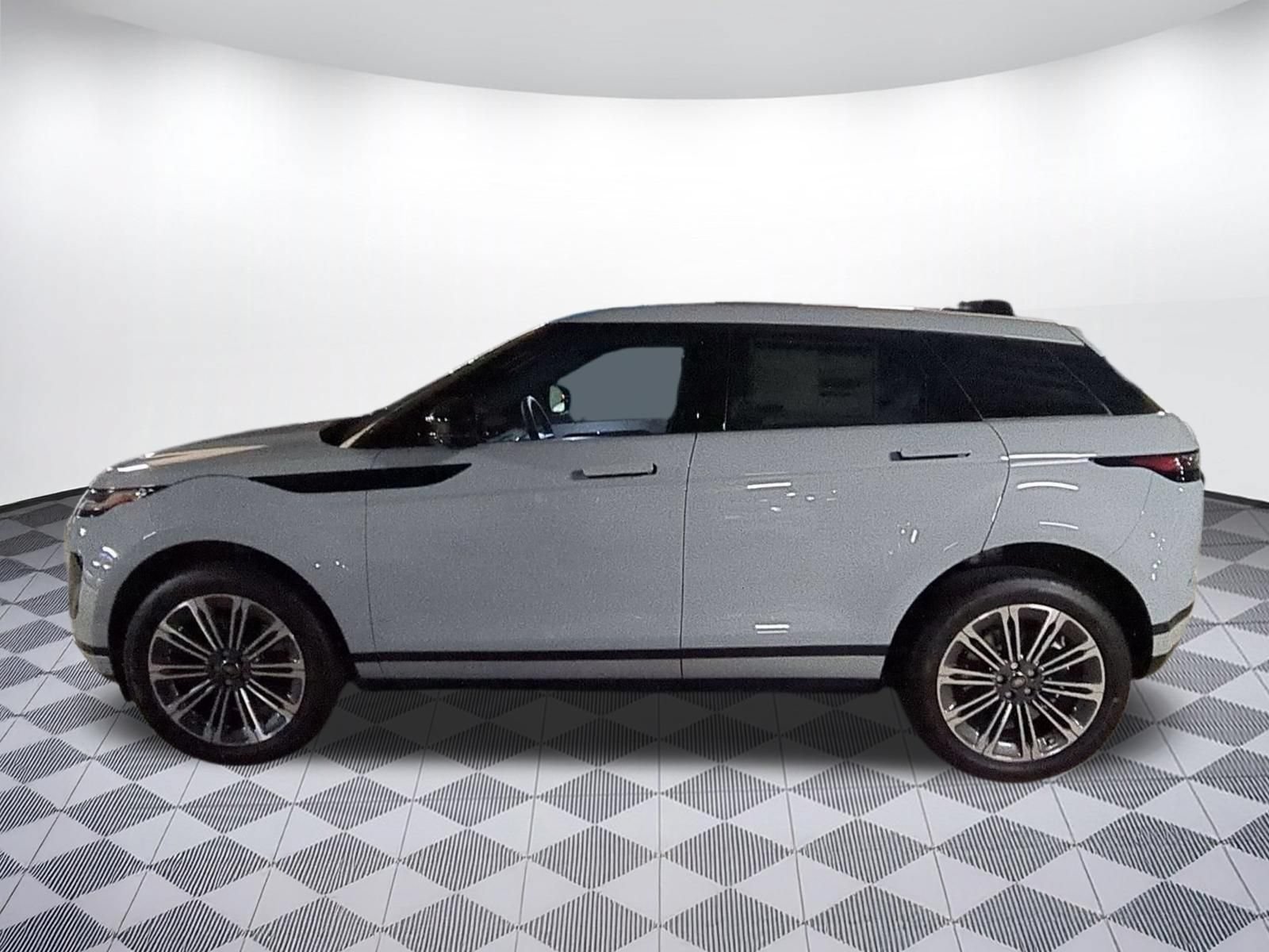 New 2026 Land Rover Range Rover Evoque S AWD/4WD image 2