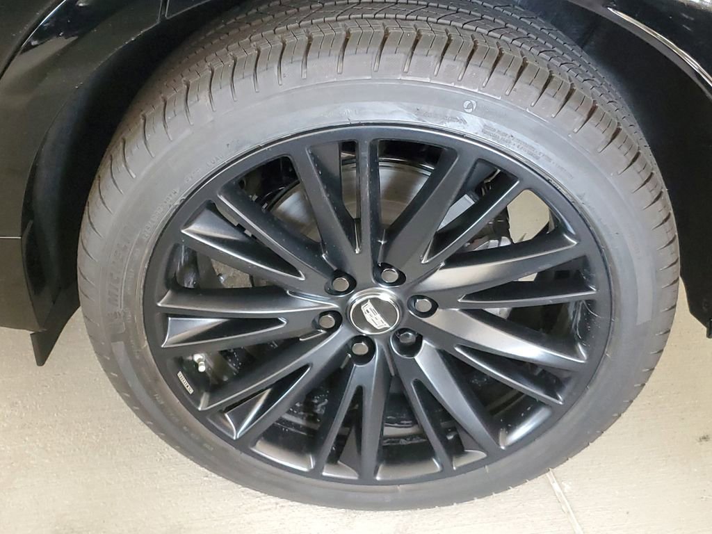 New 2026 Cadillac Lyriq Sport w/ LPO, ONYX Package RWD image 5