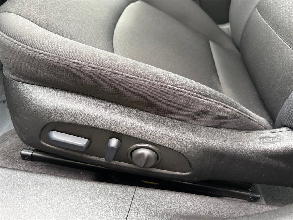 Used 2023 Chevrolet Malibu LT image 13