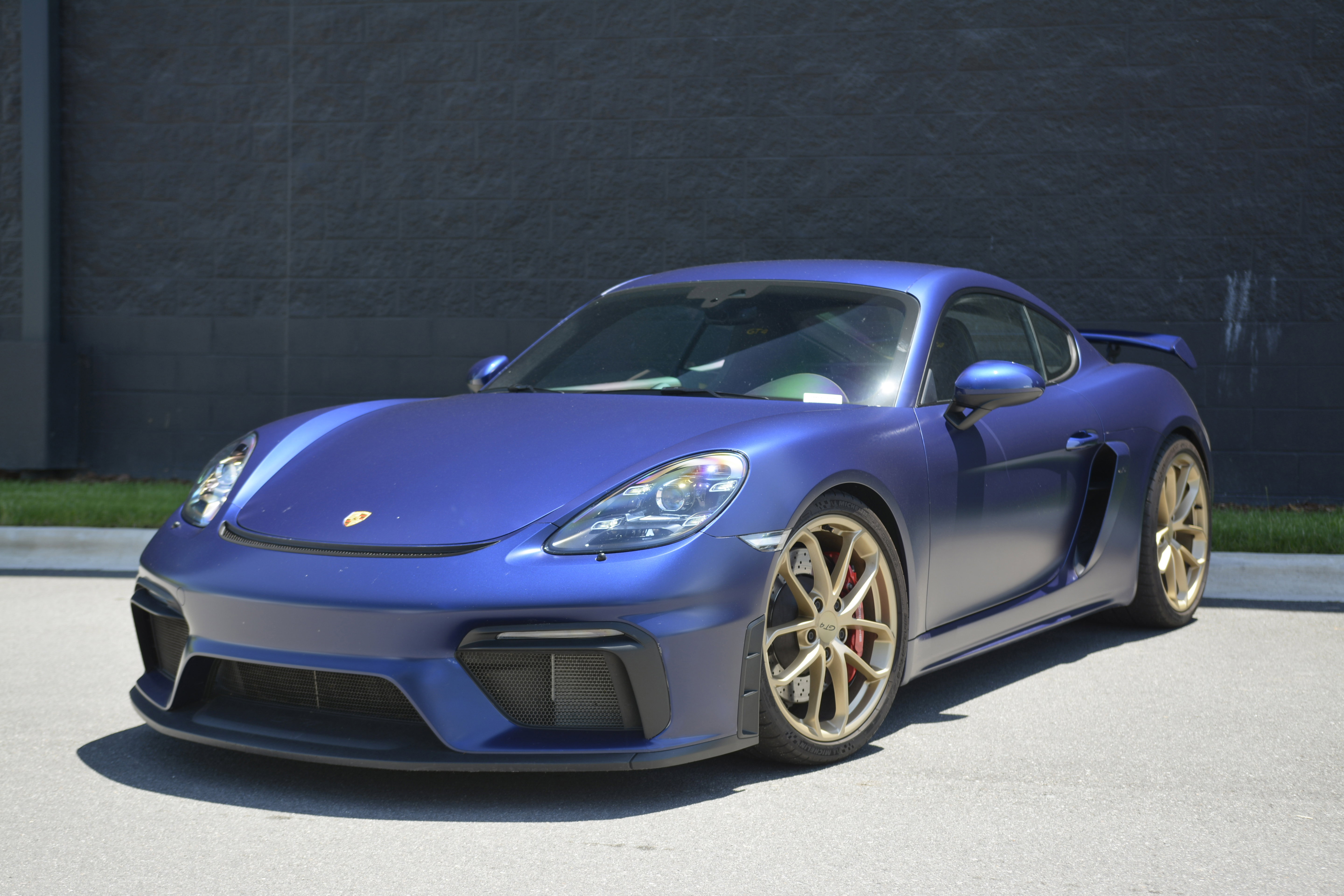 Certified 2022 Porsche 718 Cayman GT4 RWD image 36