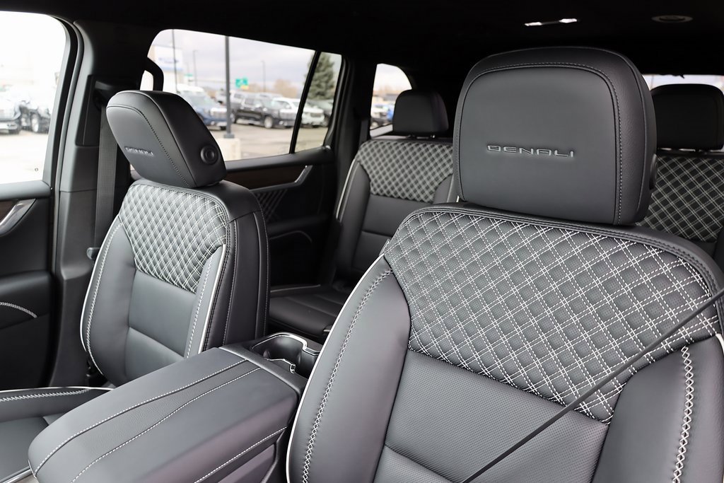 New 2026 GMC Acadia Denali image 16