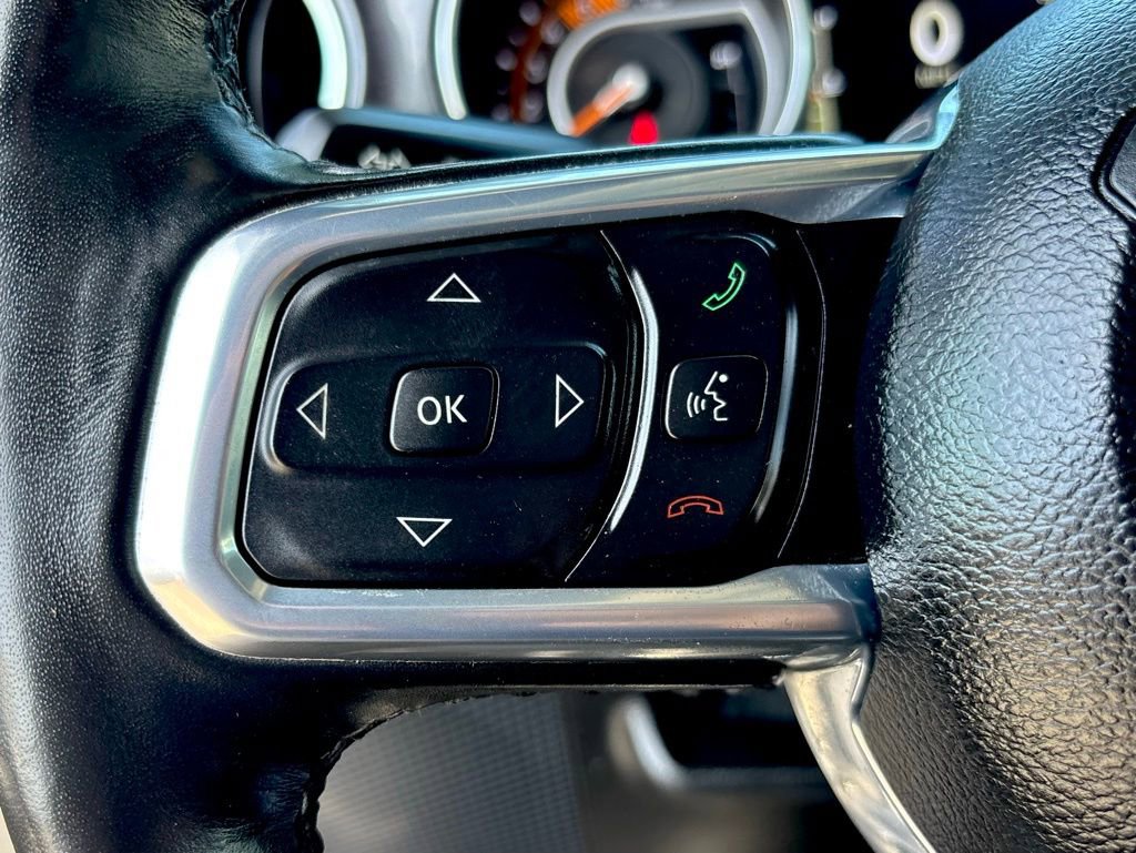 Used 2021 Jeep Wrangler Unlimited Sahara AWD/4WD image 13