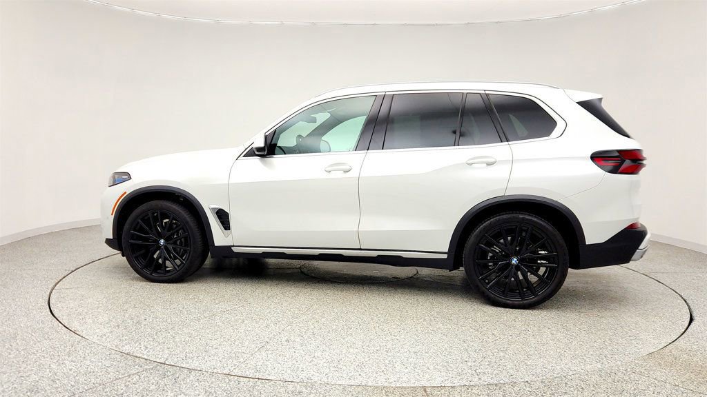 Used 2025 BMW X5 xDrive40i AWD/4WD image 8