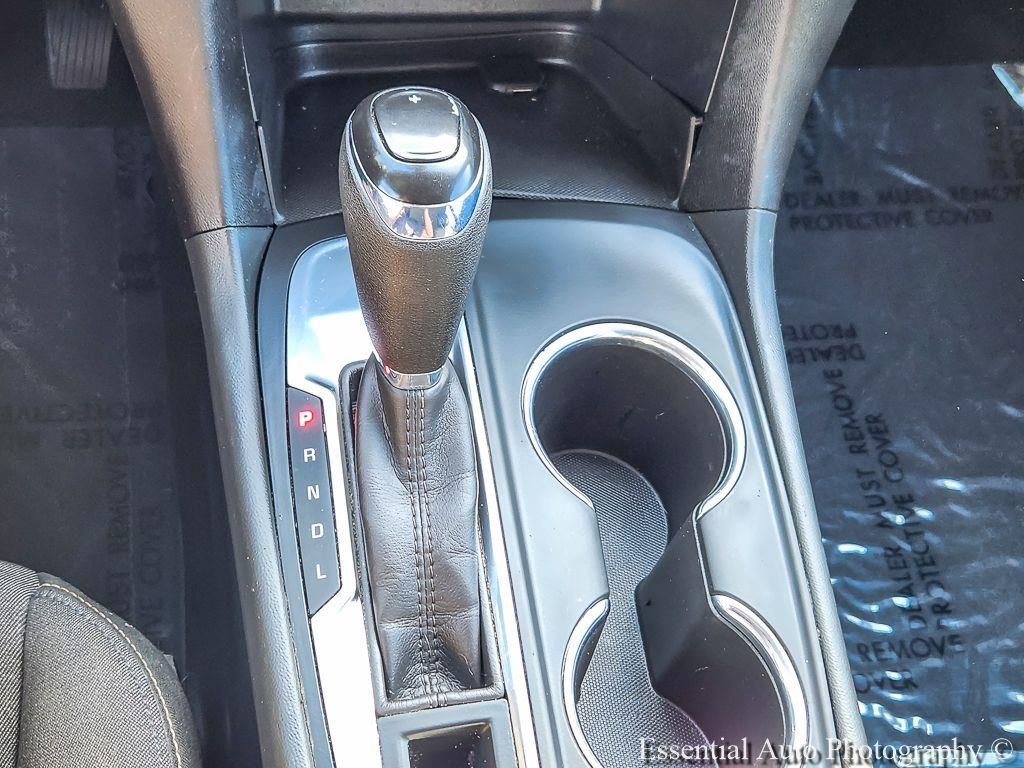 Used 2020 Chevrolet Equinox LT FWD image 18