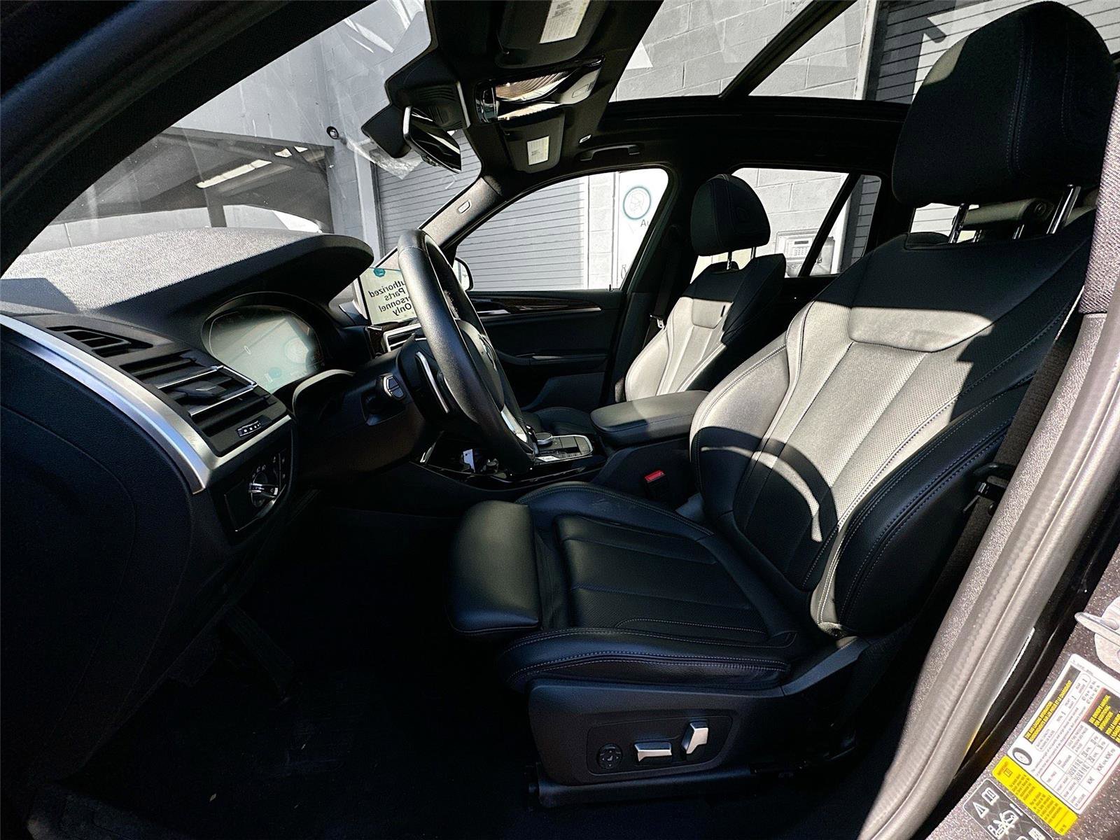 Used 2022 BMW X3 xDrive30i w/ Convenience Package image 21