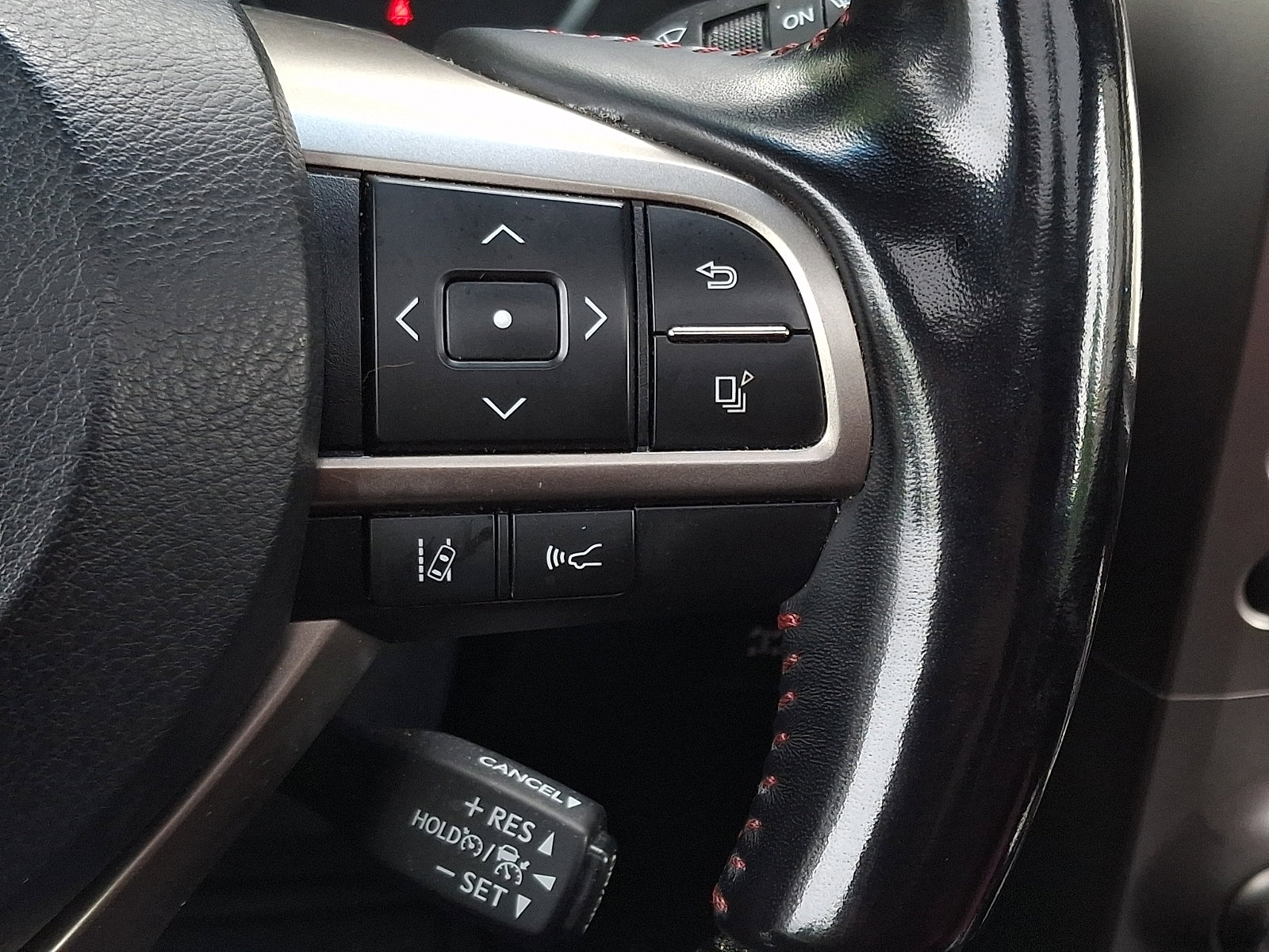 Used 2021 Lexus GX 460 Premium w/ Premium Package AWD/4WD image 25