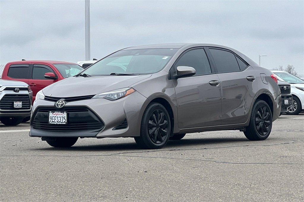 Certified 2018 Toyota Corolla LE image 10