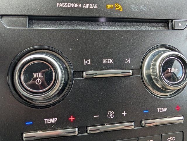 Used 2018 Lincoln MKC Select w/ Lincoln MKC Climate Package image 19