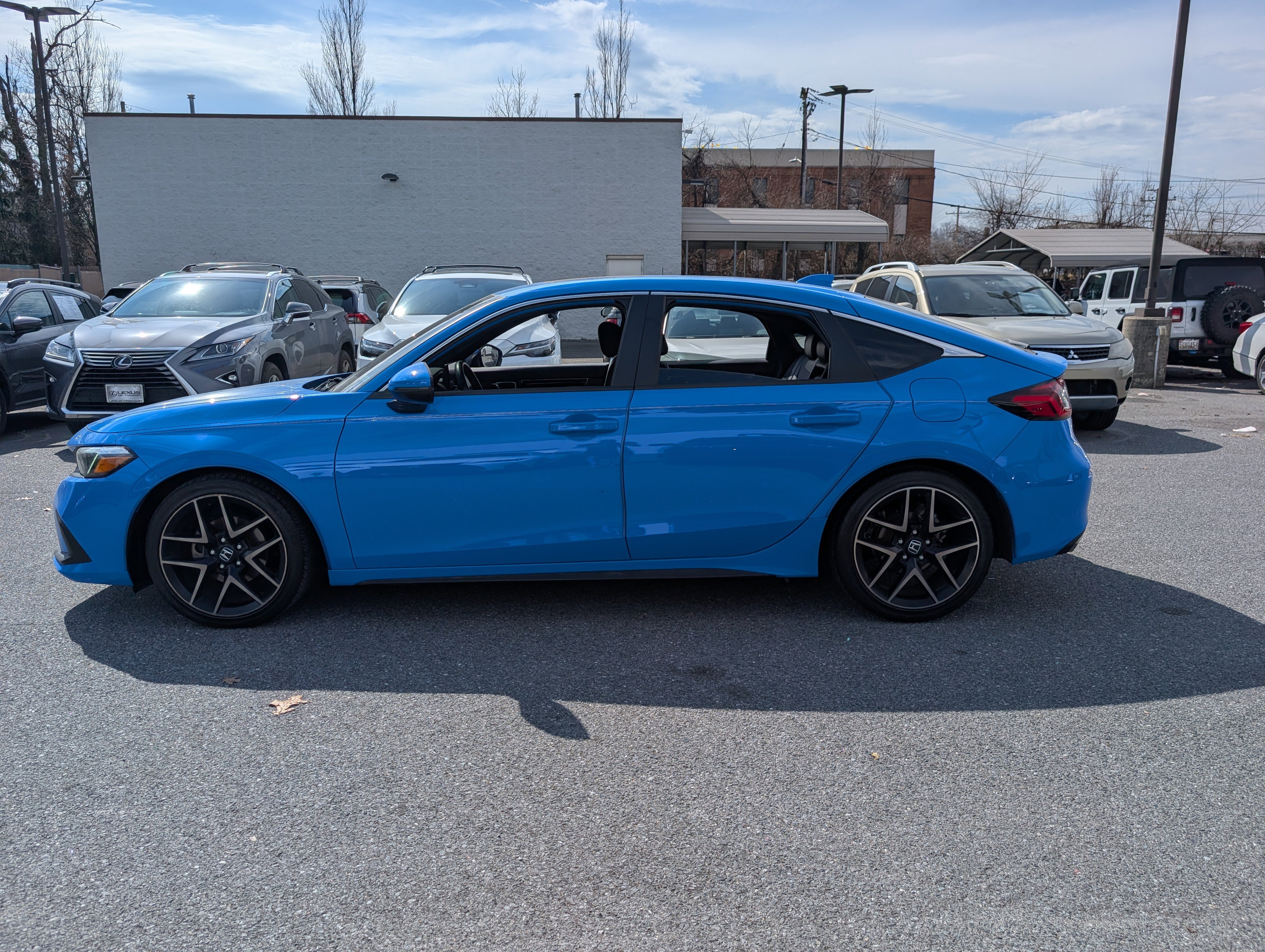 Used 2022 Honda Civic Sport Touring image 6