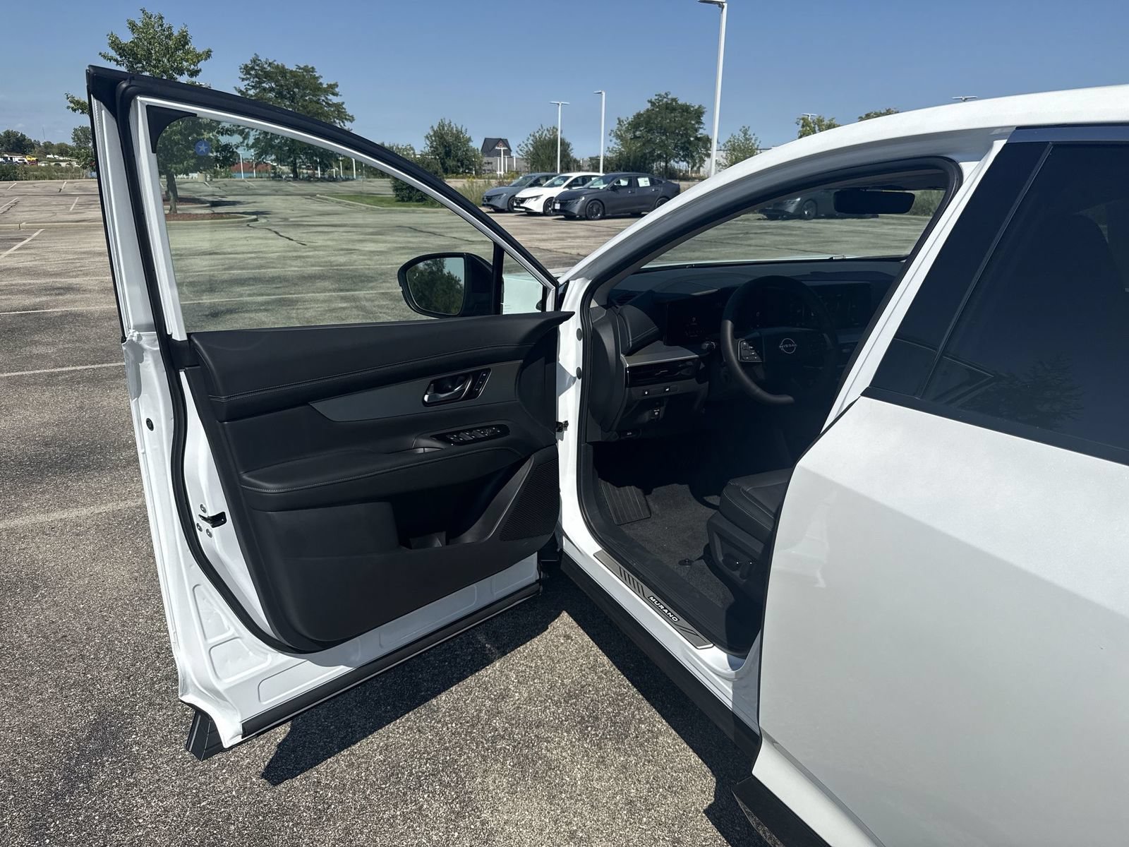 New 2027 Nissan Murano Platinum w/ Cargo Package AWD/4WD image 18