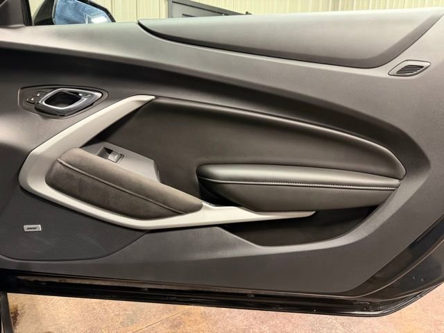 Used 2023 Chevrolet Camaro LT image 22