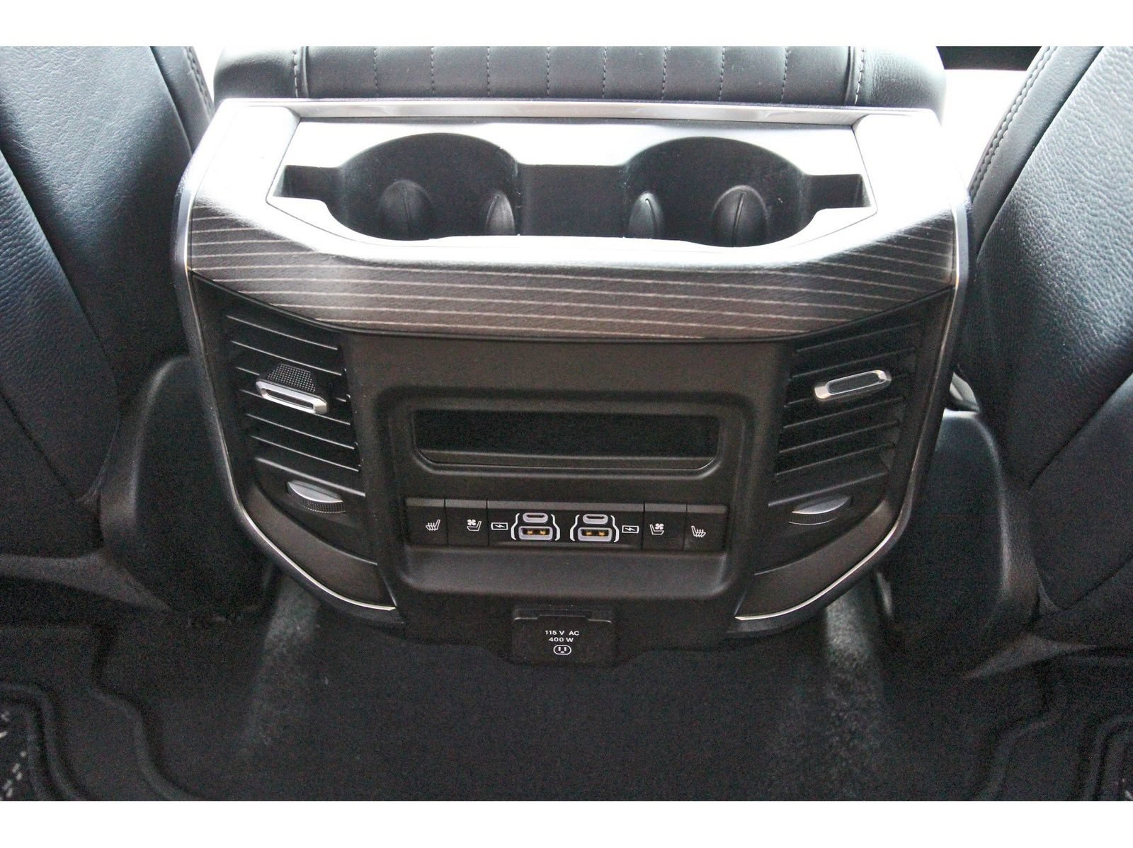 Used 2024 RAM 1500 Limited AWD/4WD image 15