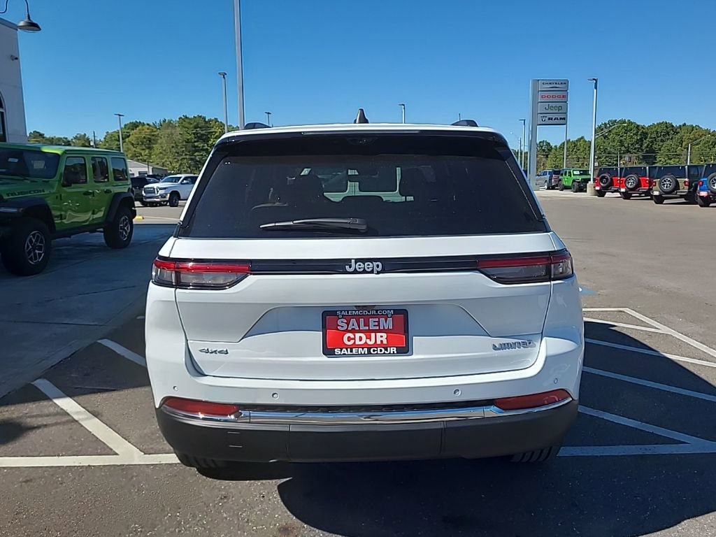 New 2025 Jeep Grand Cherokee Limited w/ Luxury Tech Group II image 7