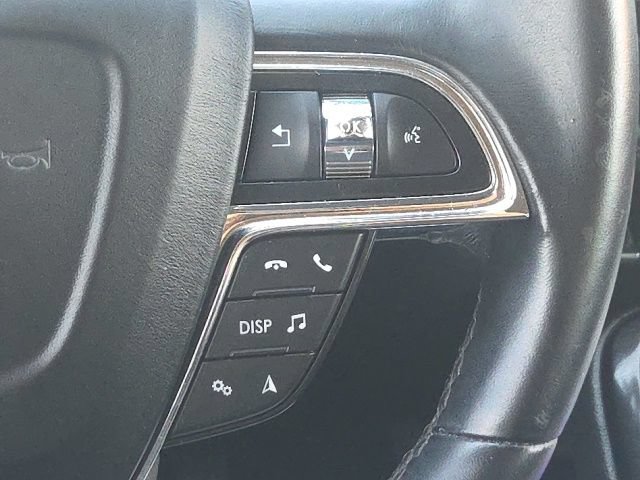 Used 2023 Lincoln Nautilus Reserve AWD/4WD image 44