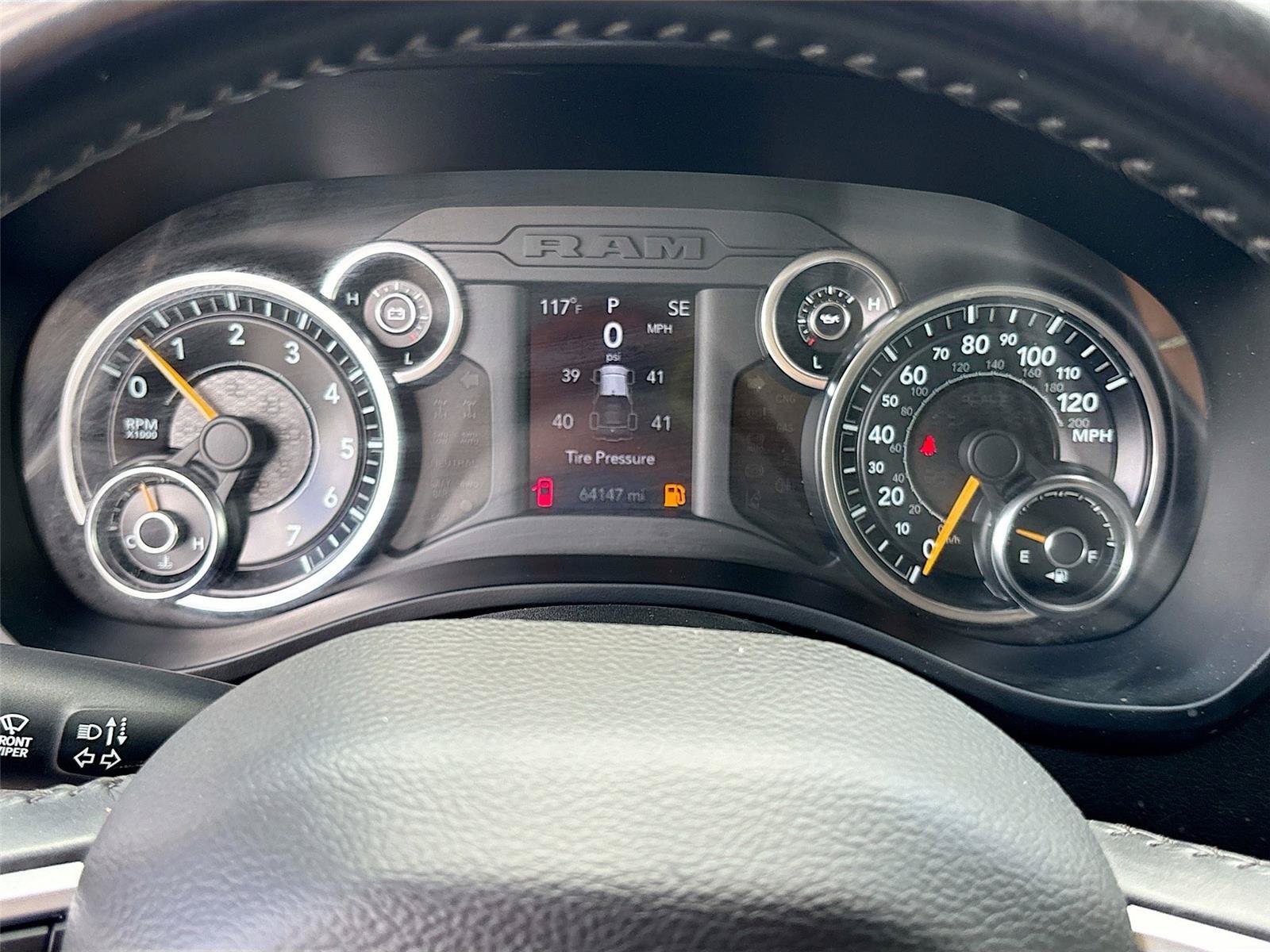 Used 2019 RAM 1500 Big Horn AWD/4WD image 12
