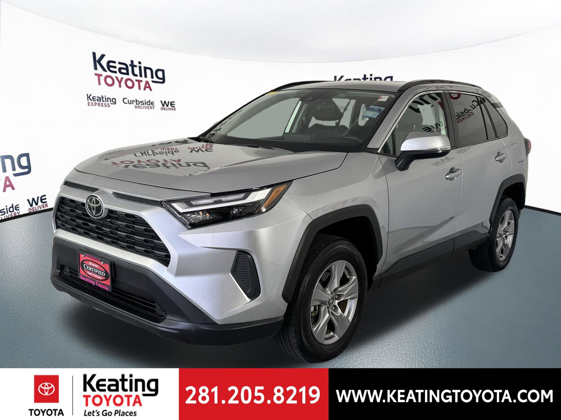 Used 2025 Toyota RAV4 XLE image 9
