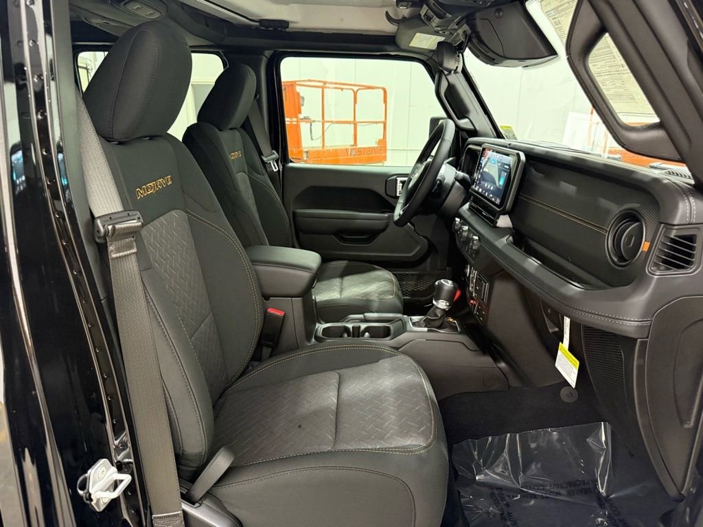 New 2026 Jeep Gladiator Mojave AWD/4WD image 18