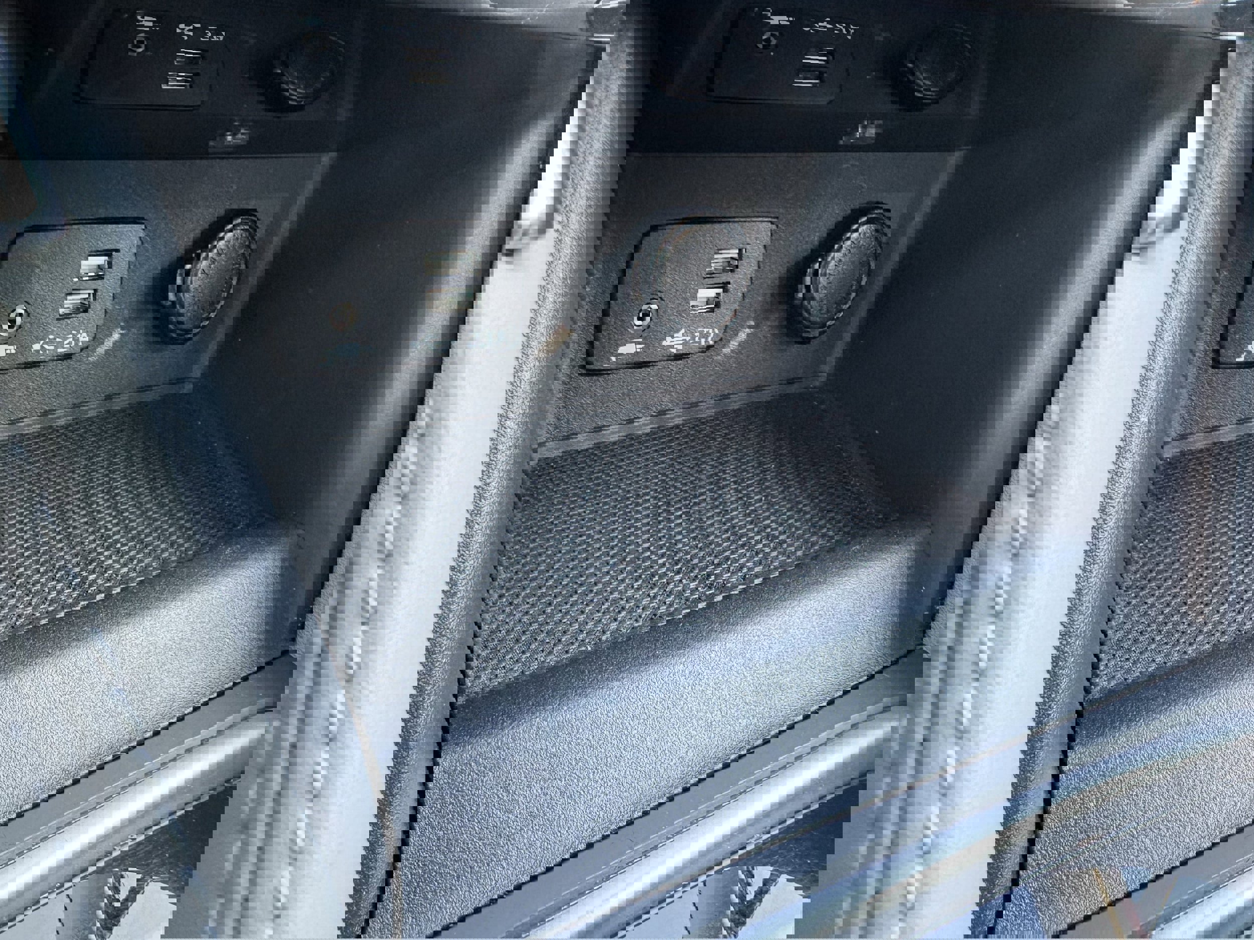 Certified 2024 Subaru Forester Limited w/ Convenience Package image 21