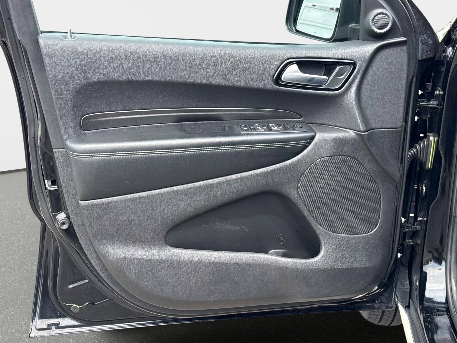 Certified 2023 Dodge Durango SXT RWD image 19