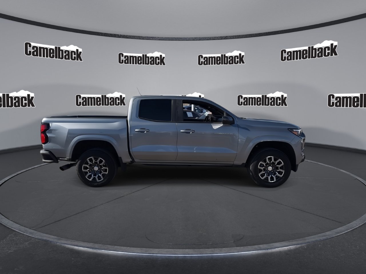 Used 2023 Chevrolet Colorado LT w/ LT Convenience Package III RWD image 8