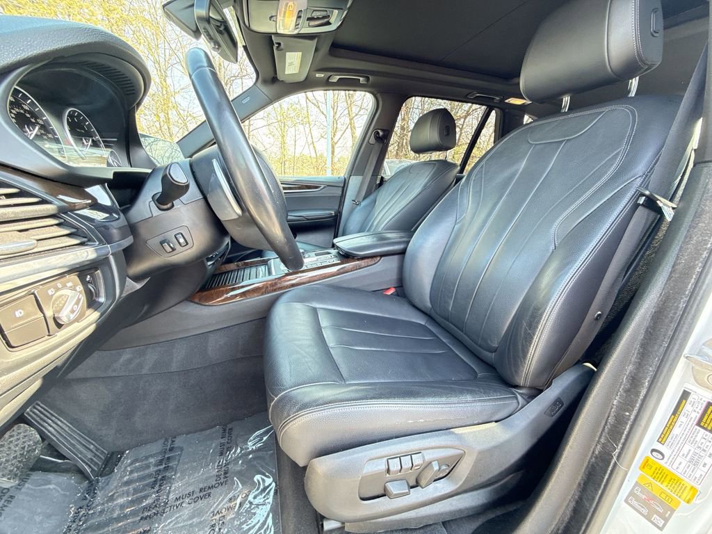 Used 2018 BMW X5 xDrive40e image 13