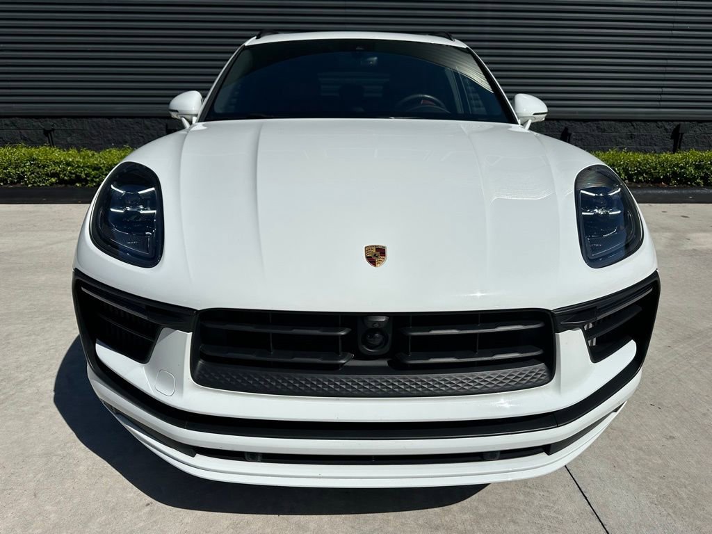 Certified 2023 Porsche Macan S image 8