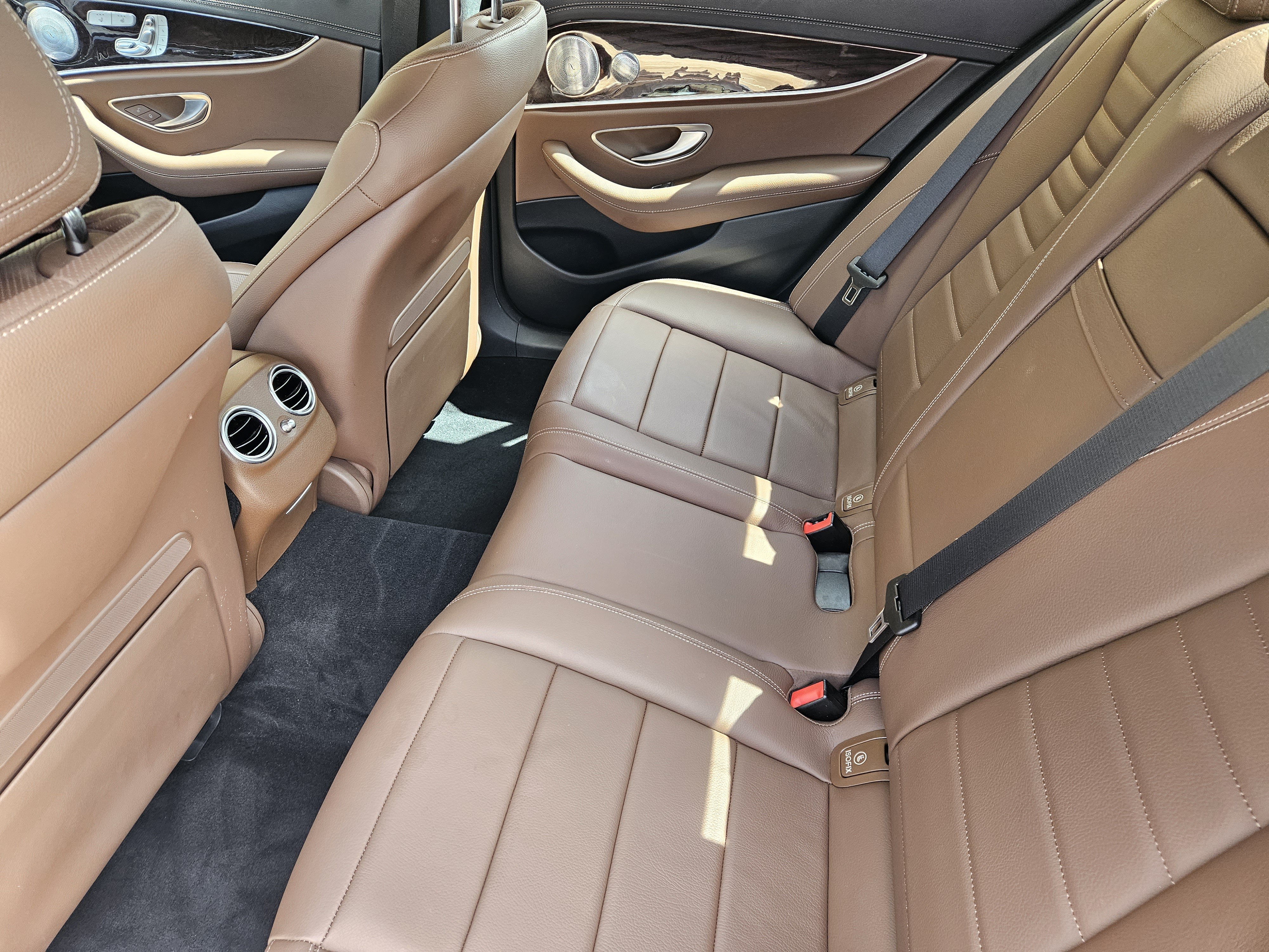 Used 2021 Mercedes-Benz E 350 Sedan image 30