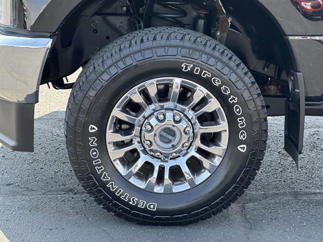 Used 2022 Ford F350 XLT w/ XLT Premium Package AWD/4WD image 8