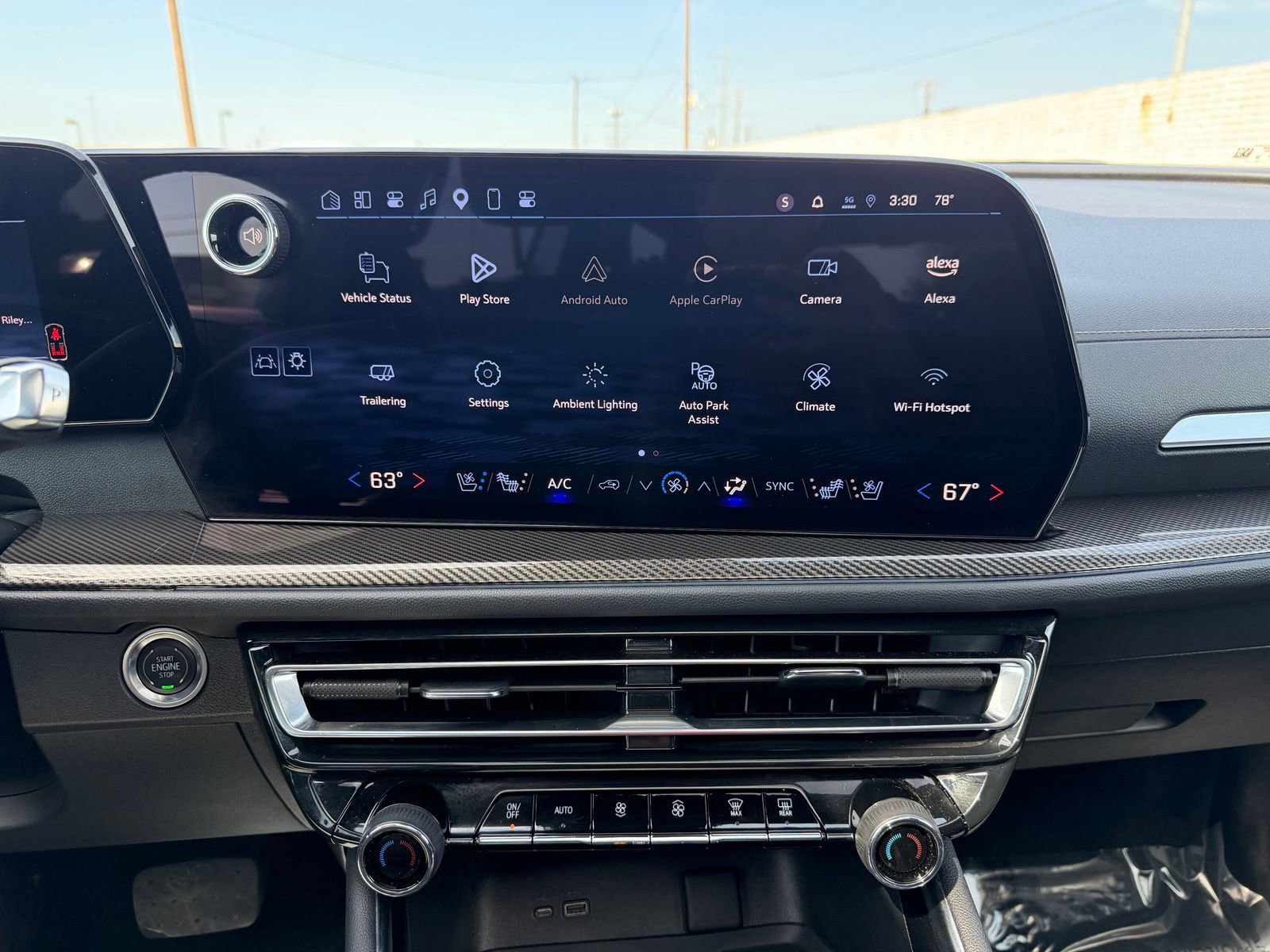 Used 2025 Chevrolet Traverse High Country image 15