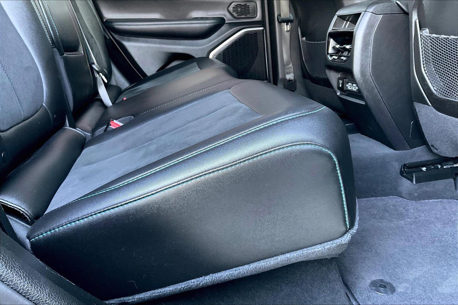 Used 2022 Jeep Grand Cherokee Trailhawk image 20