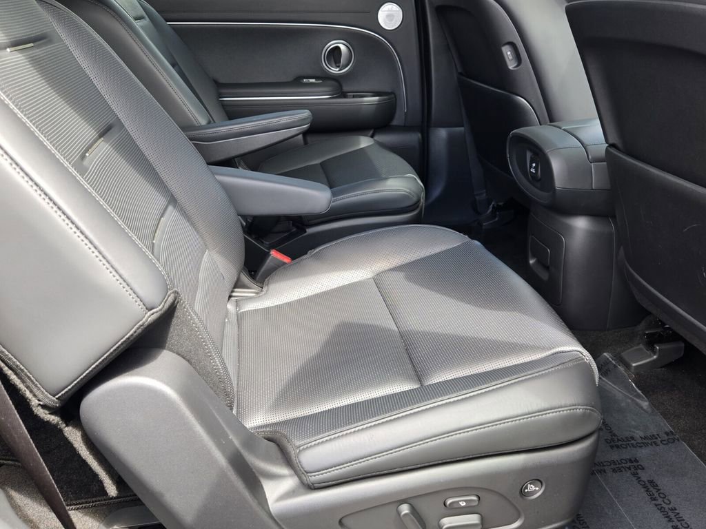 Used 2026 Hyundai Palisade Calligraphy image 15