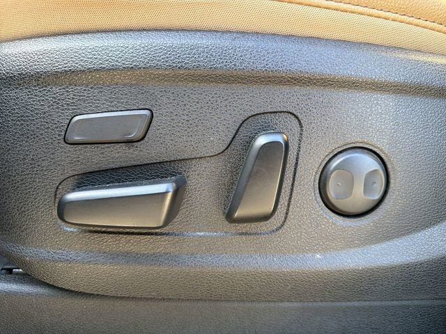 Certified 2022 Kia Telluride SX w/ Towing Package image 12