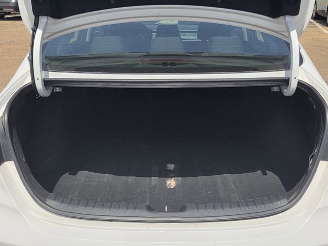 Used 2024 Kia Forte LXS image 23