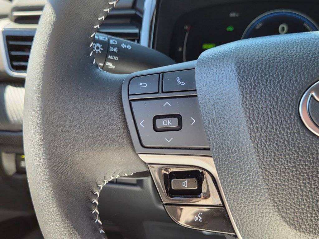 Certified 2026 Toyota Camry SE image 23