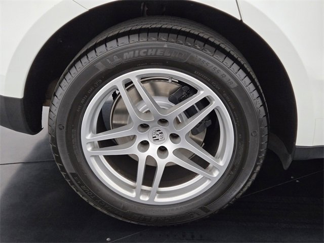 Used 2021 Porsche Macan Base image 10