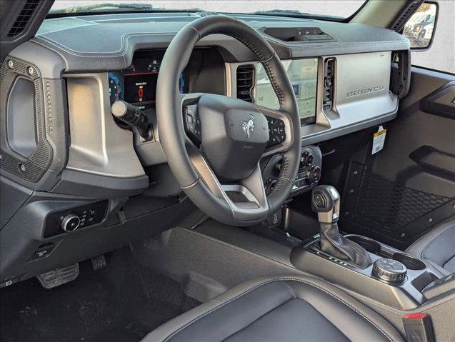 New 2026 Ford Bronco Outer Banks w/ Black Appearance Package video 3