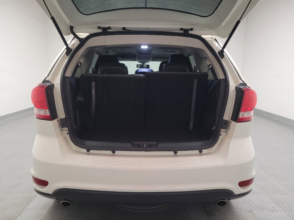 Used 2018 Dodge Journey GT image 29