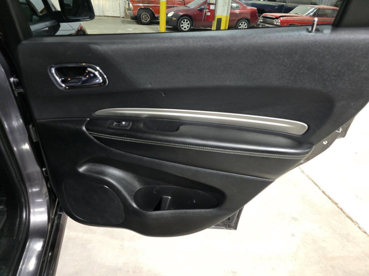 Used 2015 Dodge Durango SXT w/ Blacktop Package image 33