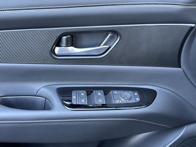 New 2025 Nissan Murano SV image 7