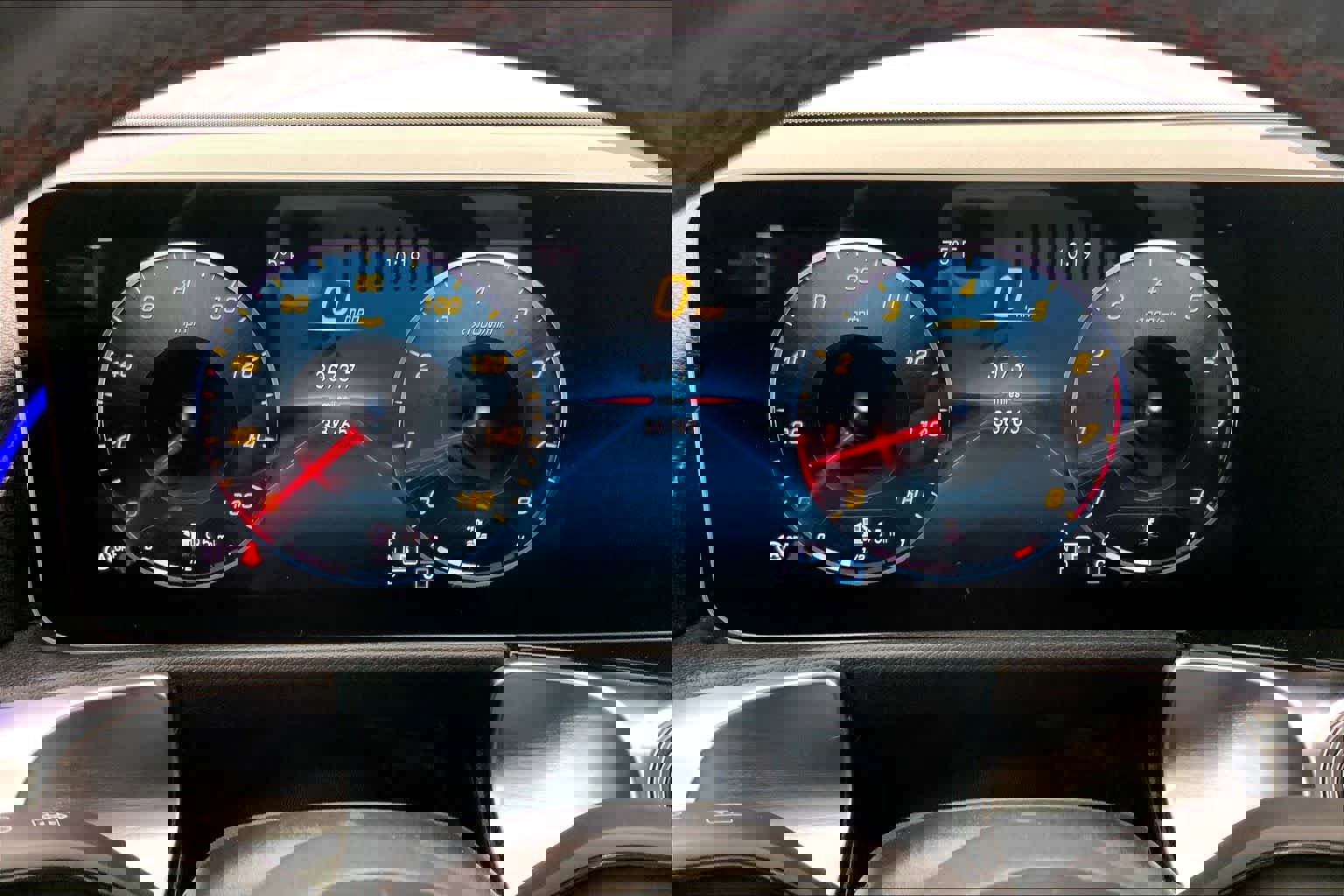 Certified 2021 Mercedes-Benz GLB 250 4MATIC image 22