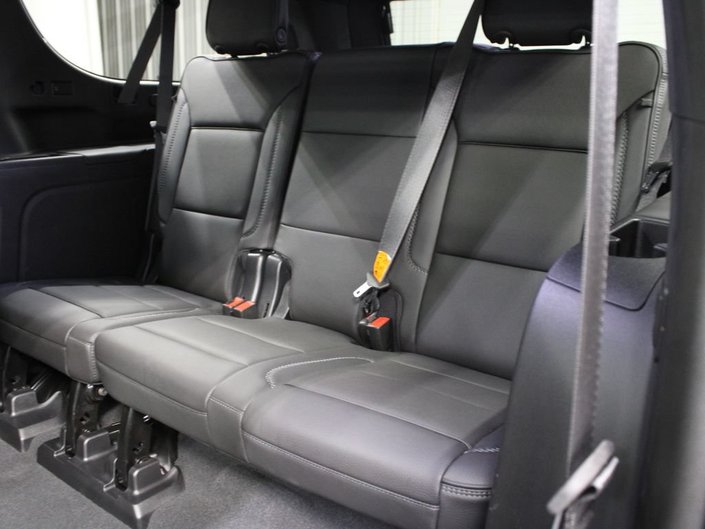 Used 2023 GMC Yukon XL Denali AWD/4WD image 19