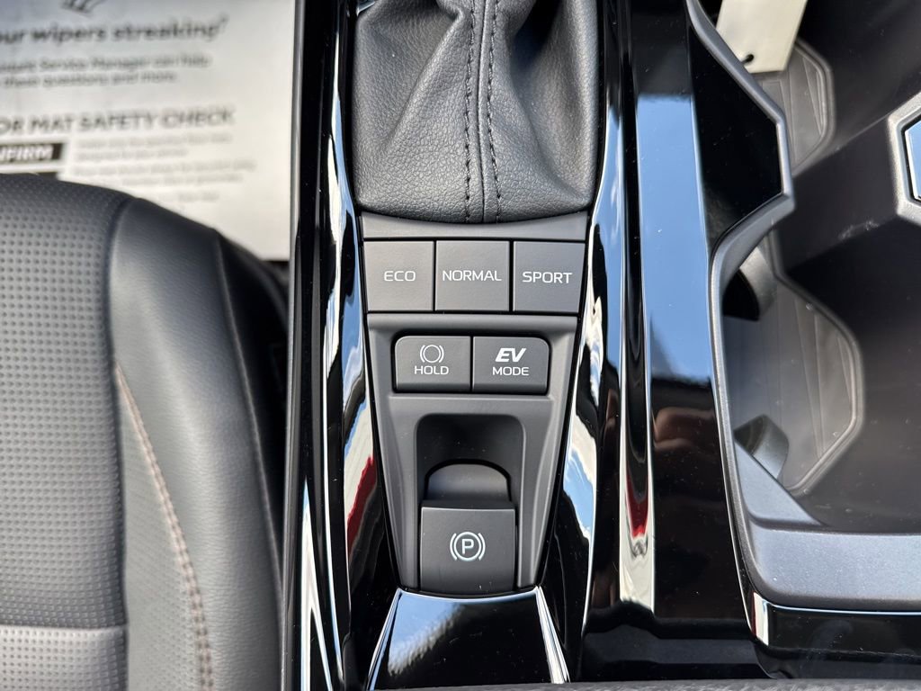 New 2026 Toyota Camry Hybrid image 19