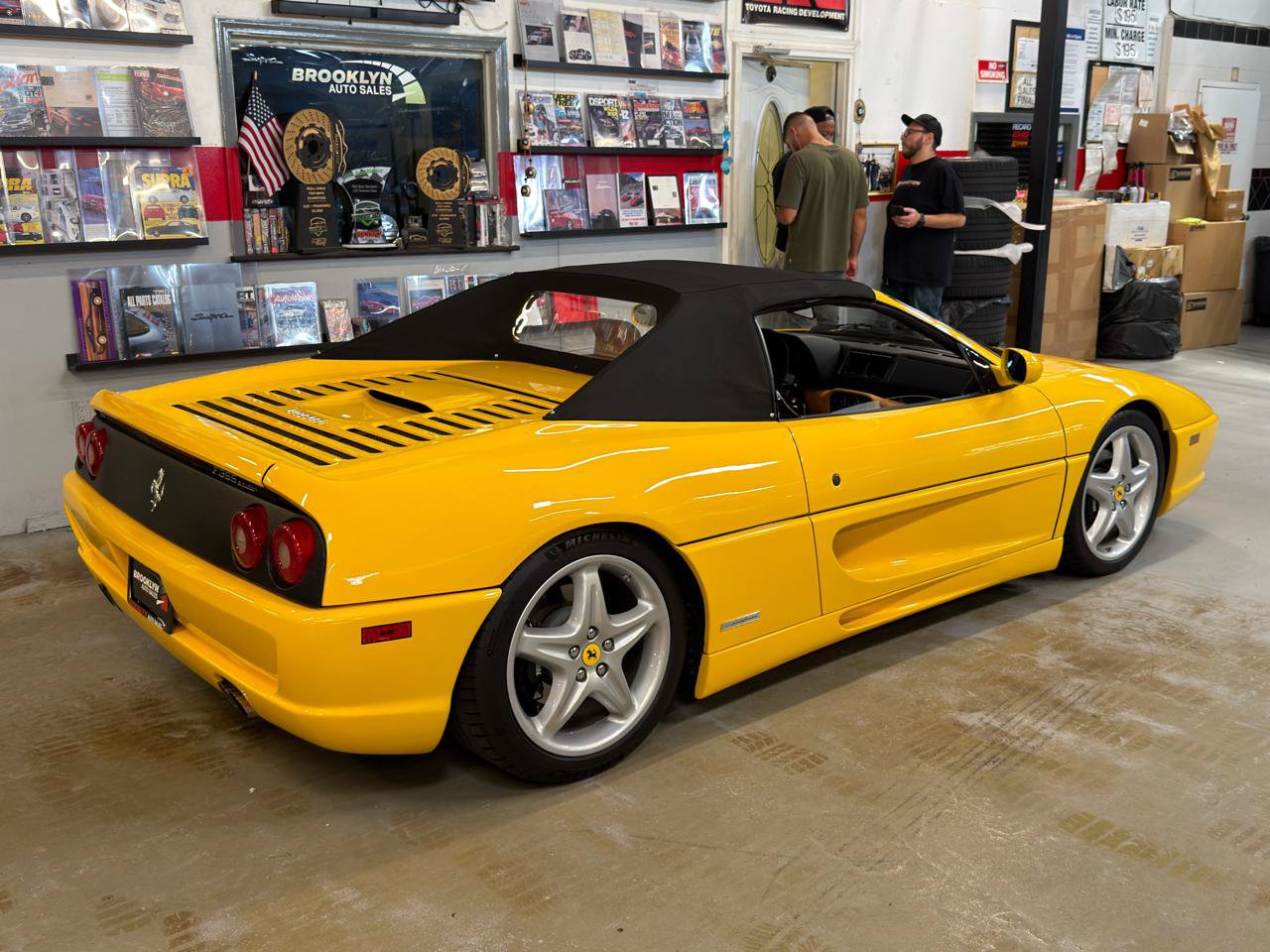 Used 1995 Ferrari F355 Spider RWD image 35
