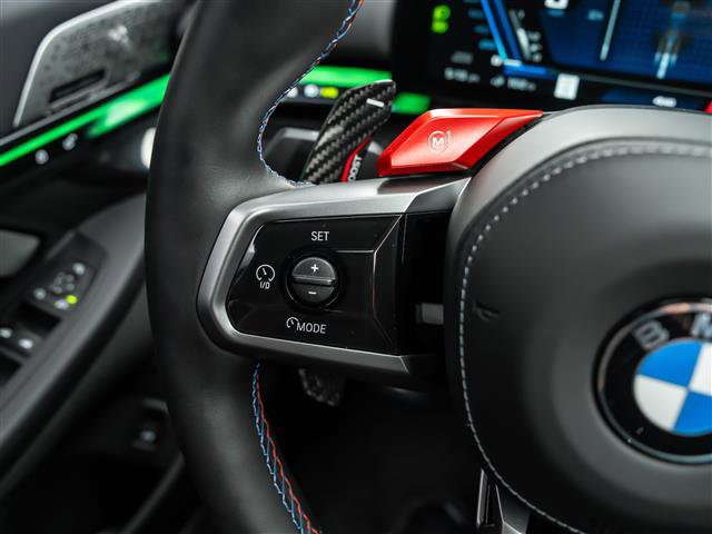 Used 2025 BMW M5 Touring image 23