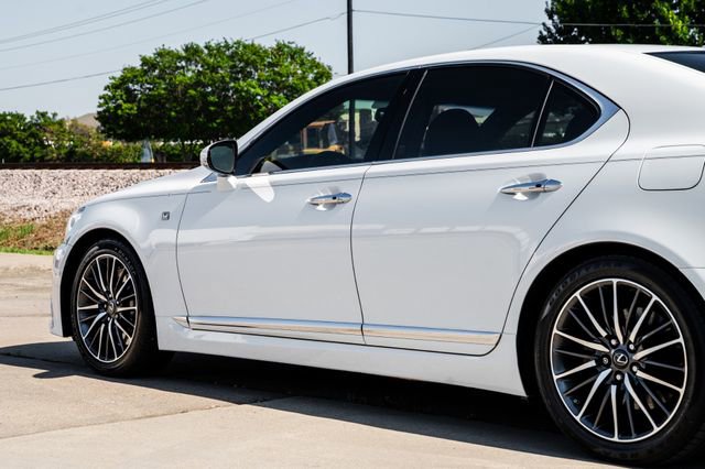 Used 2013 Lexus LS 460 w/ F-Sport Pkg RWD image 44