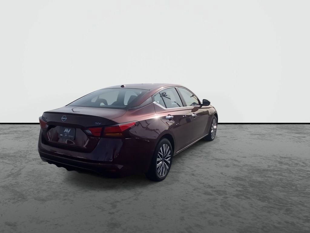 Used 2023 Nissan Altima 2.5 SV image 8
