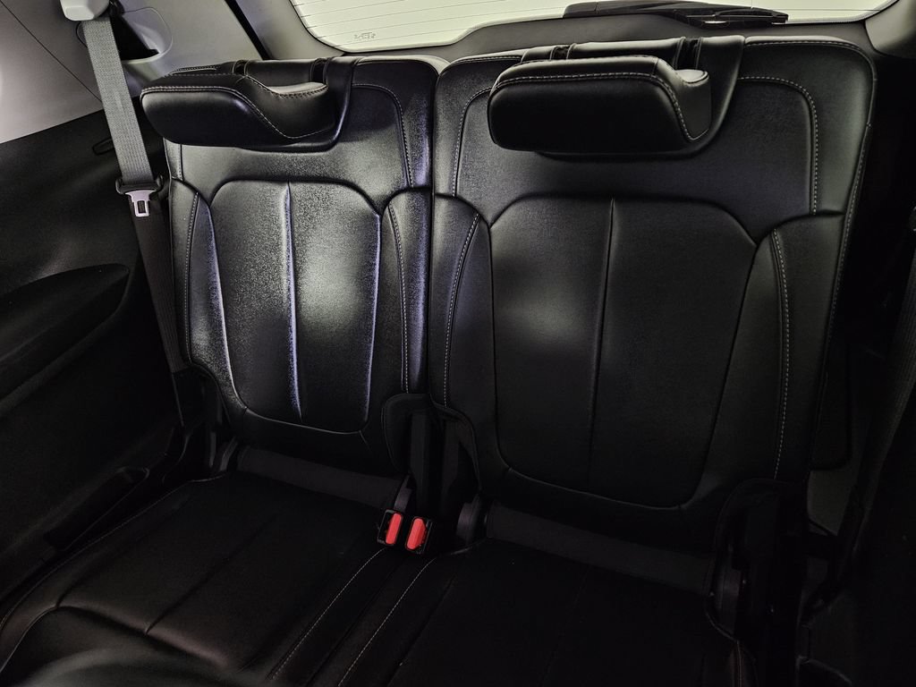 Used 2021 Jeep Grand Cherokee L Limited RWD image 28